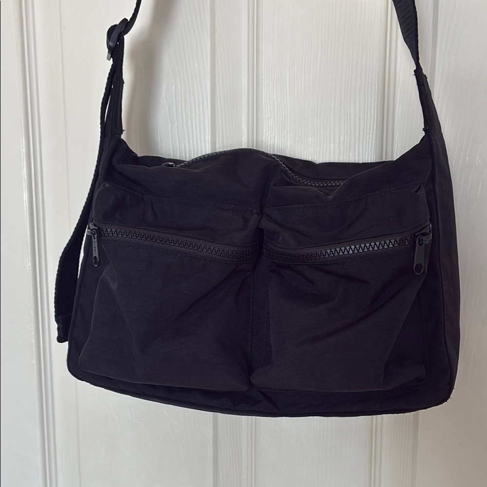 Baggu Medium Cargo Crossbody VGUC